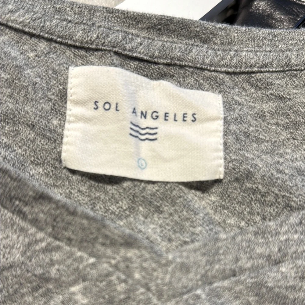 Sol Angeles Gray T-Shirt with 'JOY' Print - L - Picture 2 of 2